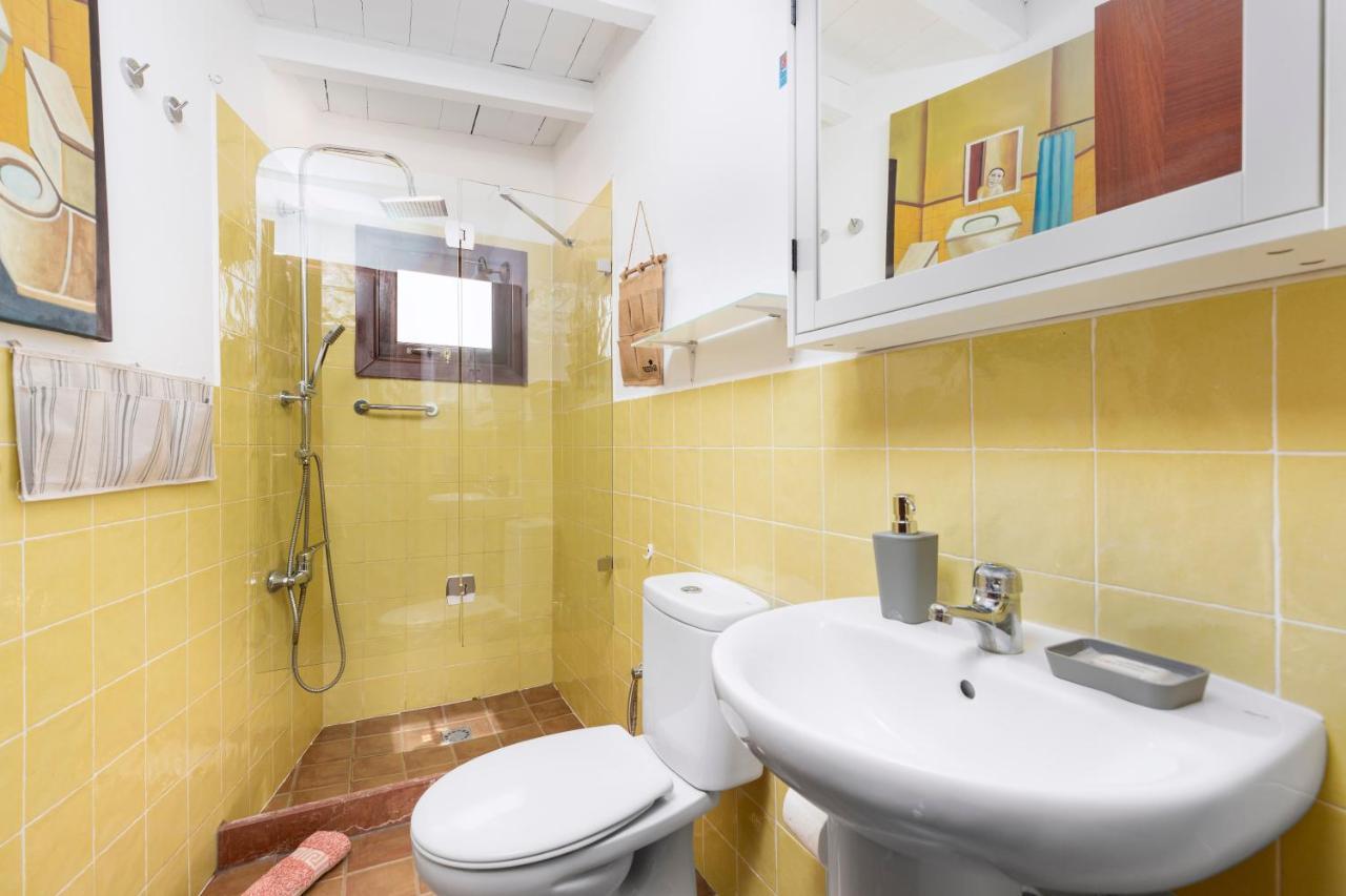 Home2Book Quiet Villa With Private Pool Triquivijate المظهر الخارجي الصورة