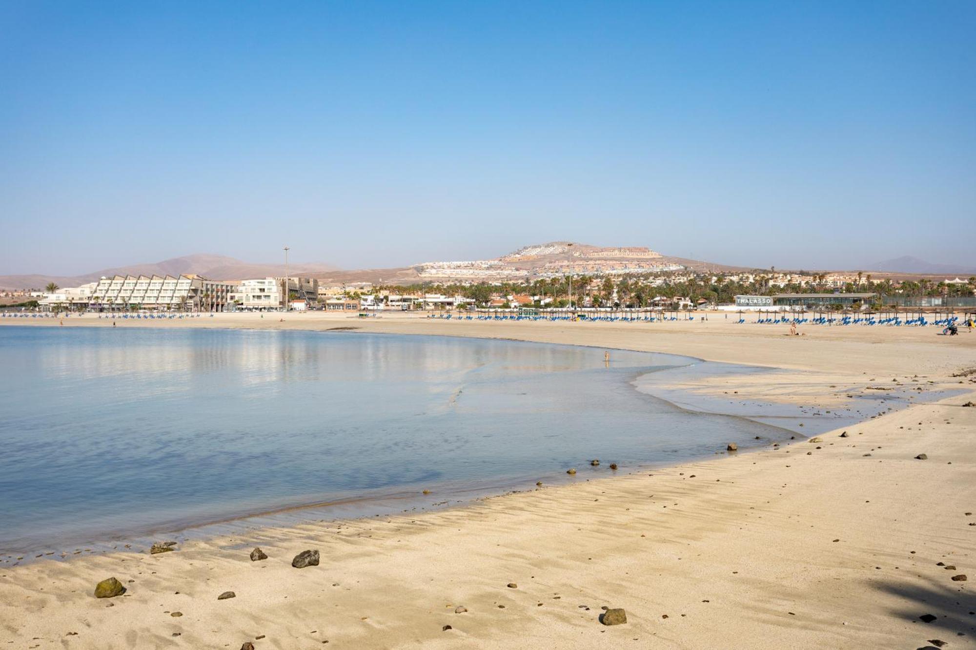 Home2Book Quiet Villa With Private Pool Triquivijate المظهر الخارجي الصورة