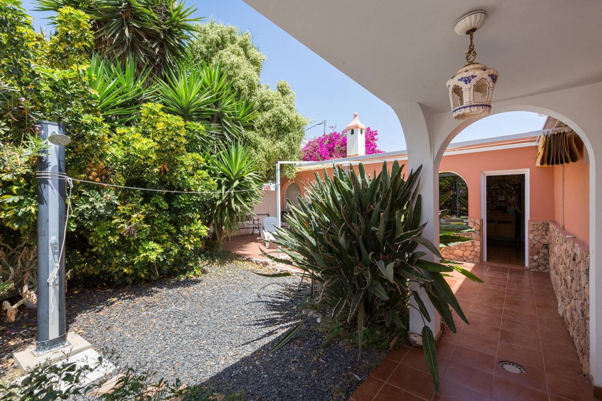 Home2Book Quiet Villa With Private Pool Triquivijate المظهر الخارجي الصورة
